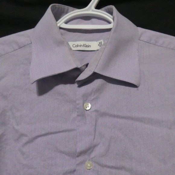 CALVIN KLEIN | Size 15, 34-35 | 100% Cotton | Lilac Button Down Dress Shirt - Picture 3 of 16
